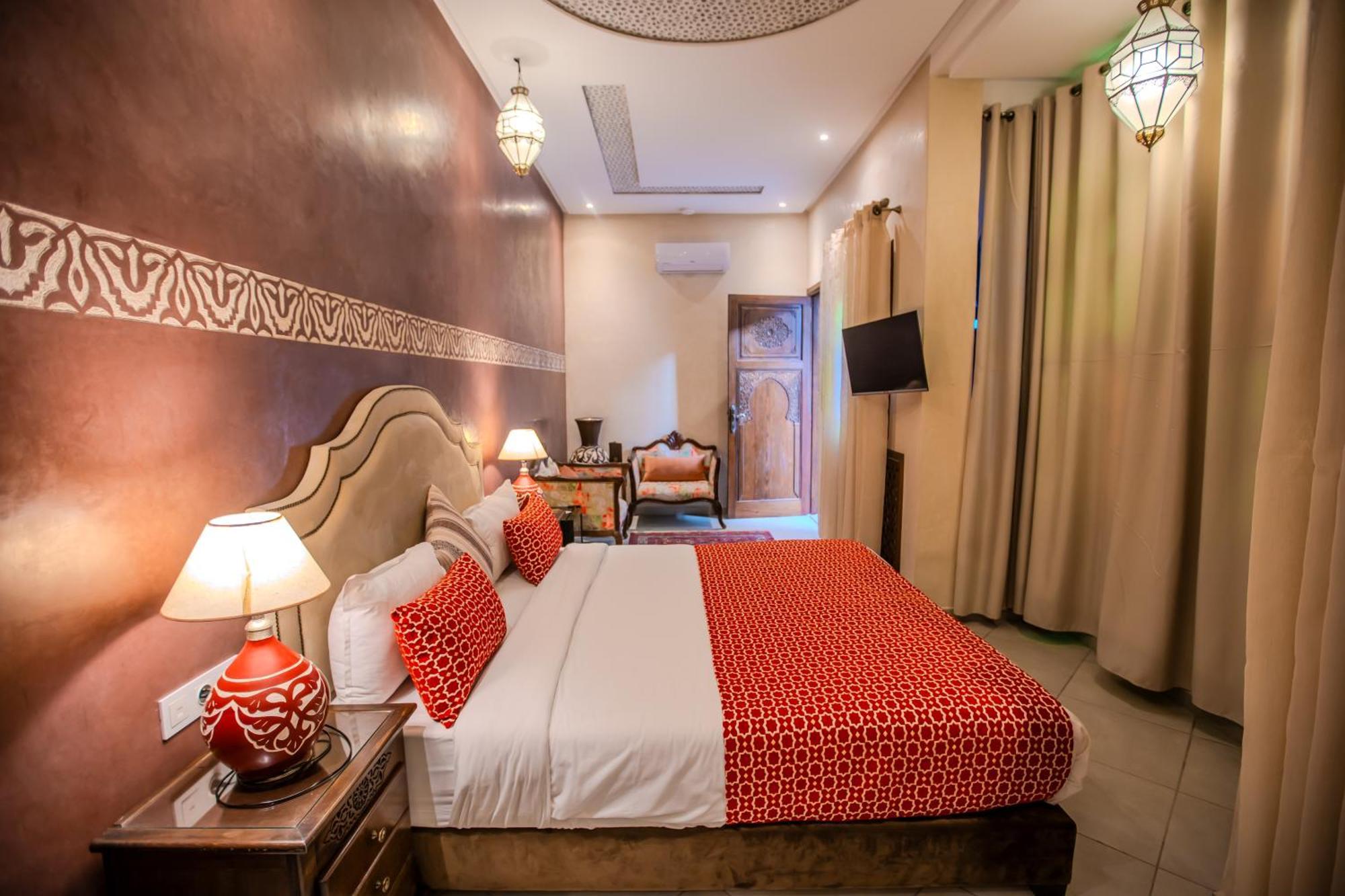 Riad Mandana & Spa Marrakesh Exterior photo